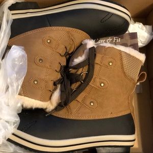 Boots (used once) good as new